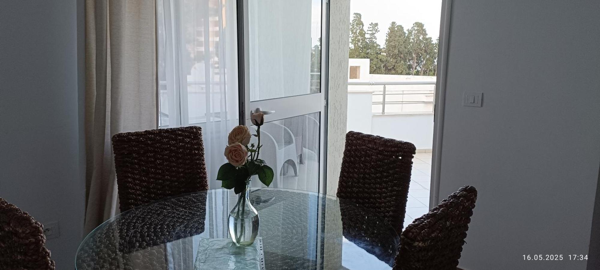 Residence Debbabi Sans Coupure D'Eau Монастир Экстерьер фото